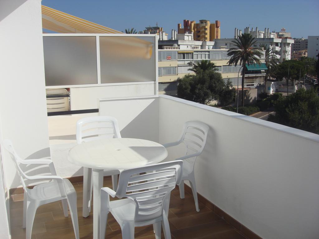 Apartamentos Sol Y Playa 托雷莫利诺斯 外观 照片