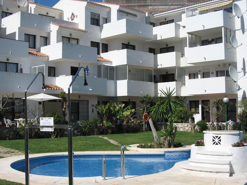 Apartamentos Sol Y Playa 托雷莫利诺斯 外观 照片