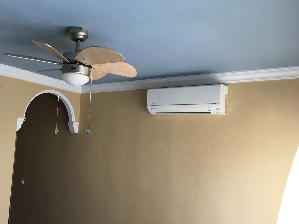 Apartamentos Sol Y Playa 托雷莫利诺斯 外观 照片